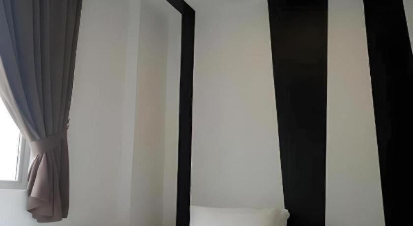 Comma Hotel Bandar Saujana Putra Buitenkant foto