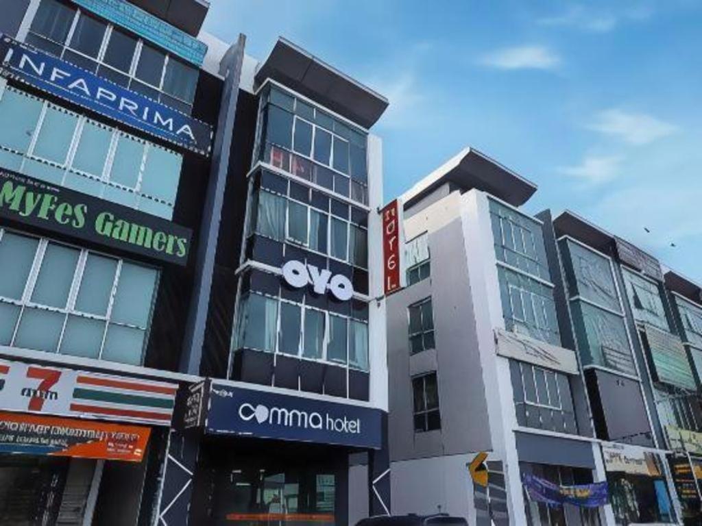 Comma Hotel Bandar Saujana Putra Buitenkant foto